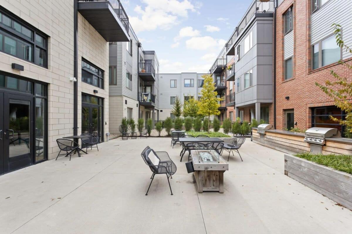 Cozysuites Modern Studio Steps From Broad Ripple Indianapolis Exterior foto