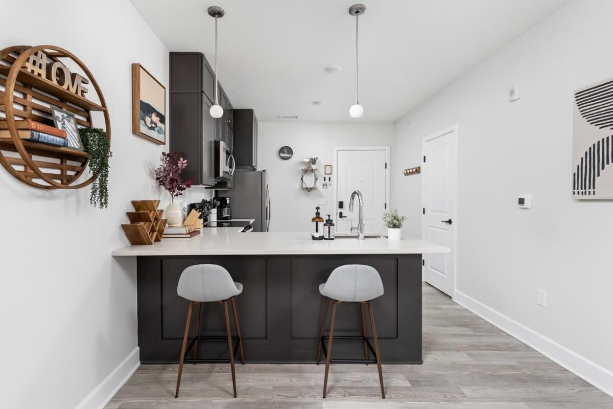 Cozysuites Modern Studio Steps From Broad Ripple Indianapolis Exterior foto